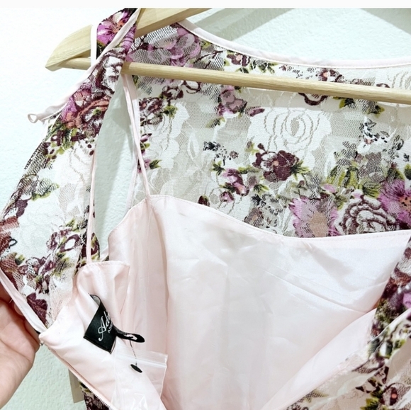 Adrianna Papell Pink Floral Overlay Dress - Picture 3 of 6